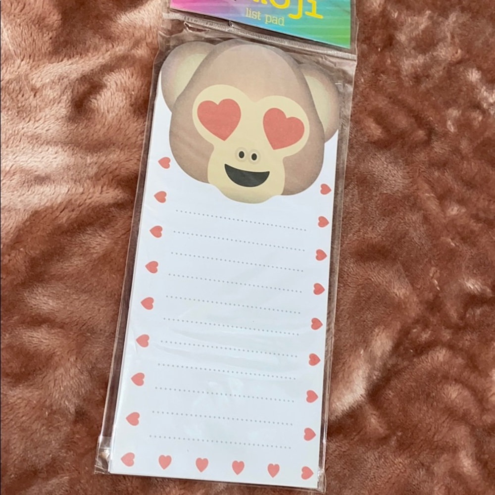 Emoji Notepad & Sticker Set - Picture 5 of 8